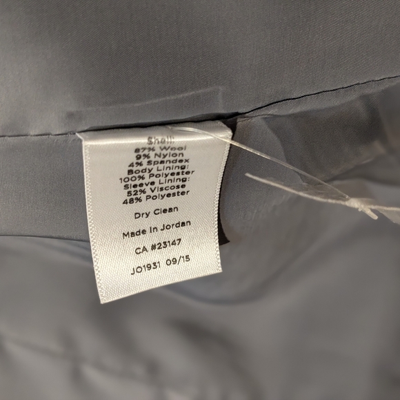 Talbots Women's Classic Gray Suit Jacket - Picture 12 of 13